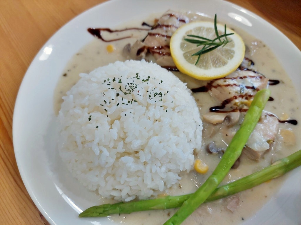 蕭逸主餐「囈夢未醒時」奶油檸檬燉雞飯
