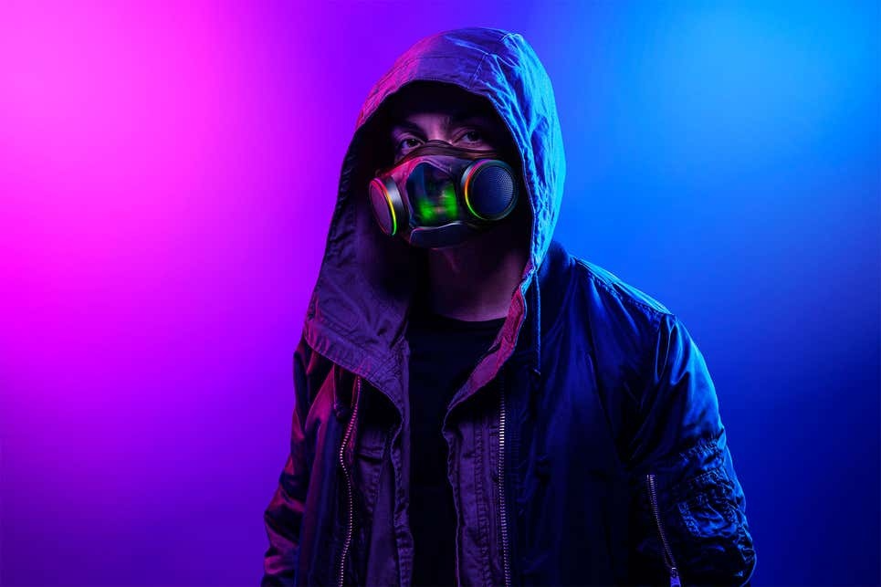 Razer RGB 電競口罩正式發售，搭載雙風扇及 FDA 認證濾心售價 3000 有找