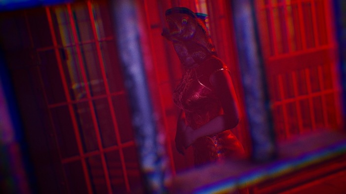 《臨終：1983》最新宣傳影片公開，恐怖魚頭人角色即將再度登場